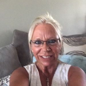 Meet your Posher, Vicki